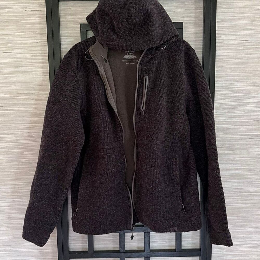 LL Bean charcoal, gray slightly fitted wool blend jacket men’s small with hoodie